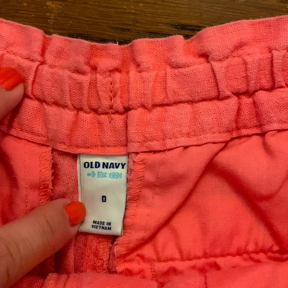 Old Navy Linen shorts - Picture 3 of 4